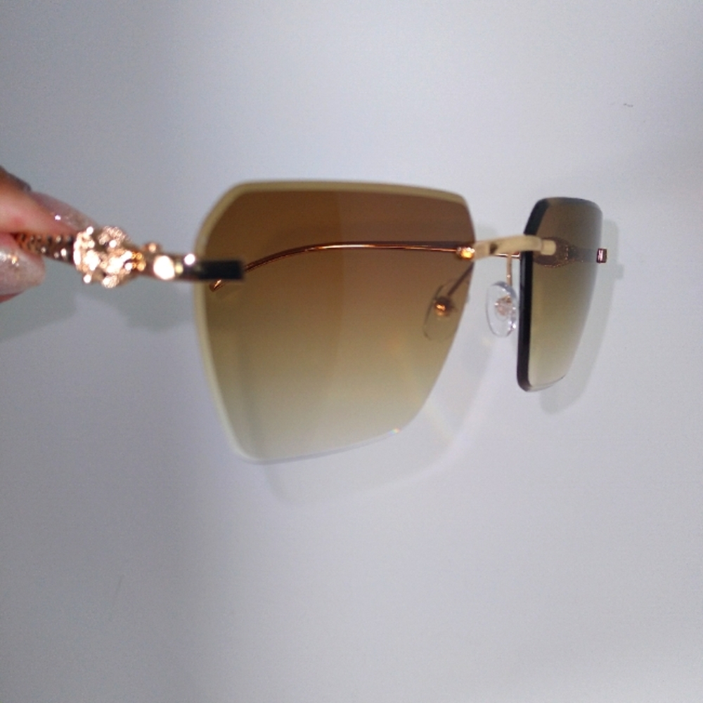 Green/Brown Gradient Lens Gold-Tone Animal Print Design Frame Sunglasses  New - Picture 8 of 9